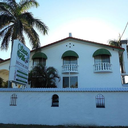 Siesta Villa Motel Gladstone Exterior photo